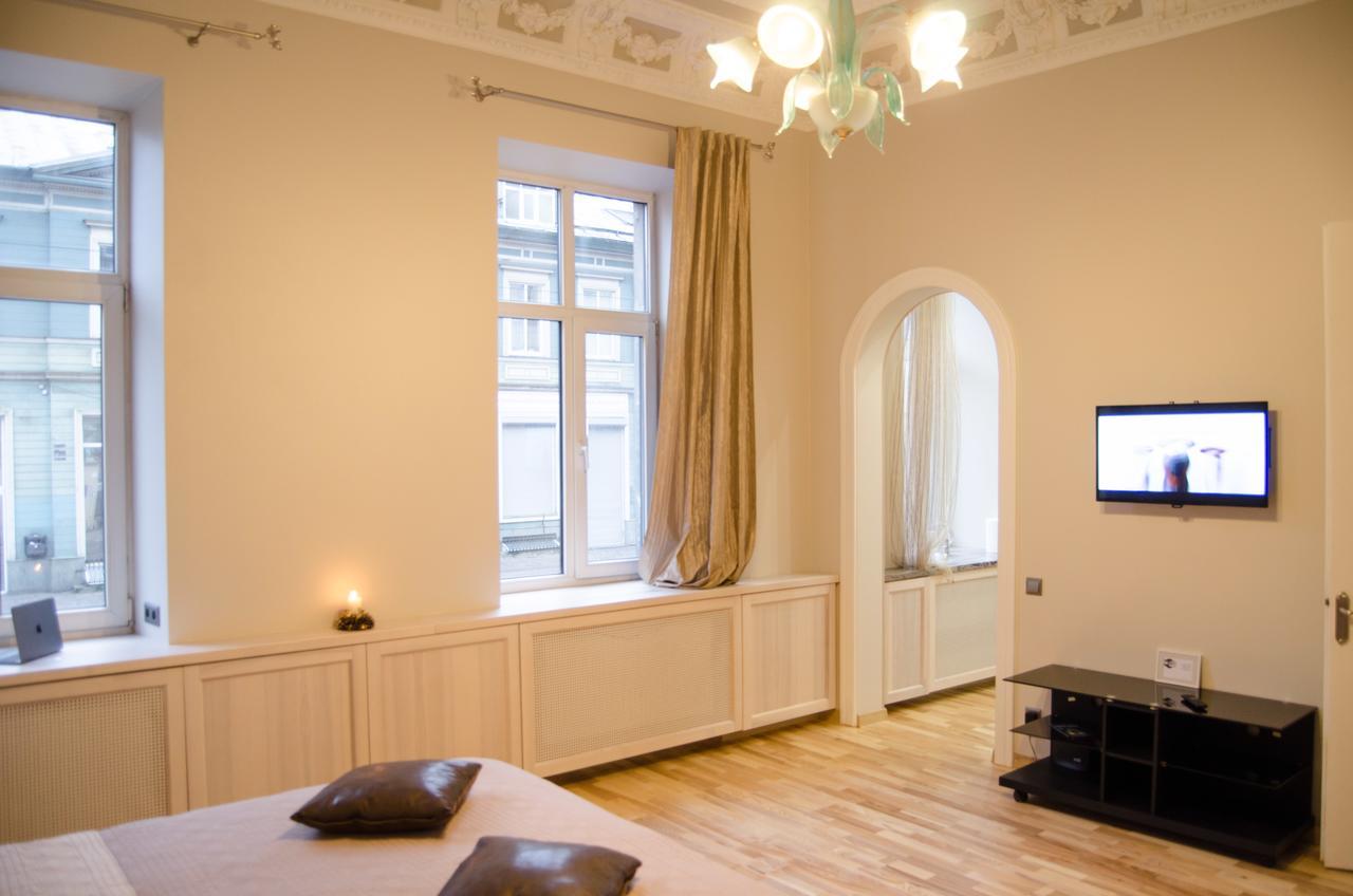 City Inn Riga Apartment, Barons Promenade With Parking Экстерьер фото